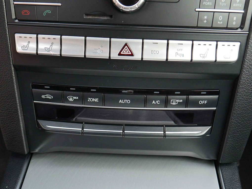 Mercedes-Benz Třída E 3.0 CDi 