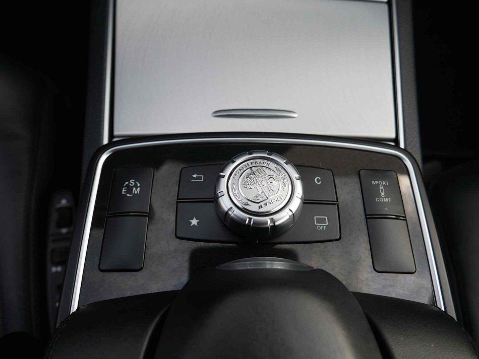 Mercedes-Benz Třída E 3.0 CDi 