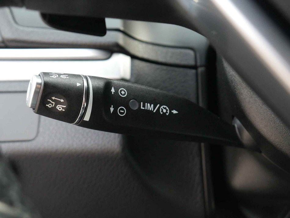 Mercedes-Benz Třída E 3.0 CDi 