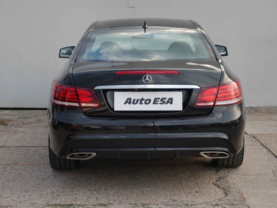 Mercedes-Benz Třída E 3.0 CDi 