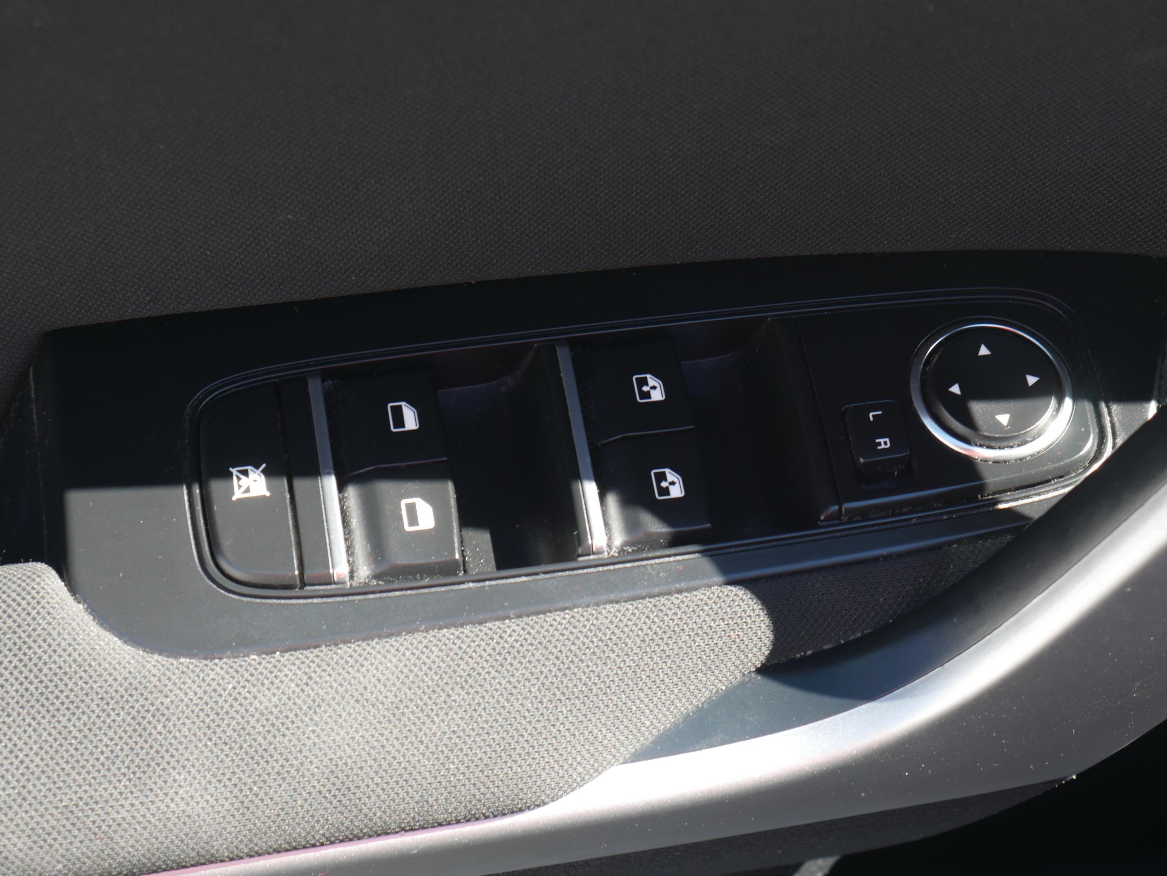 Kia Cee´d, 2018 - pohled č. 16