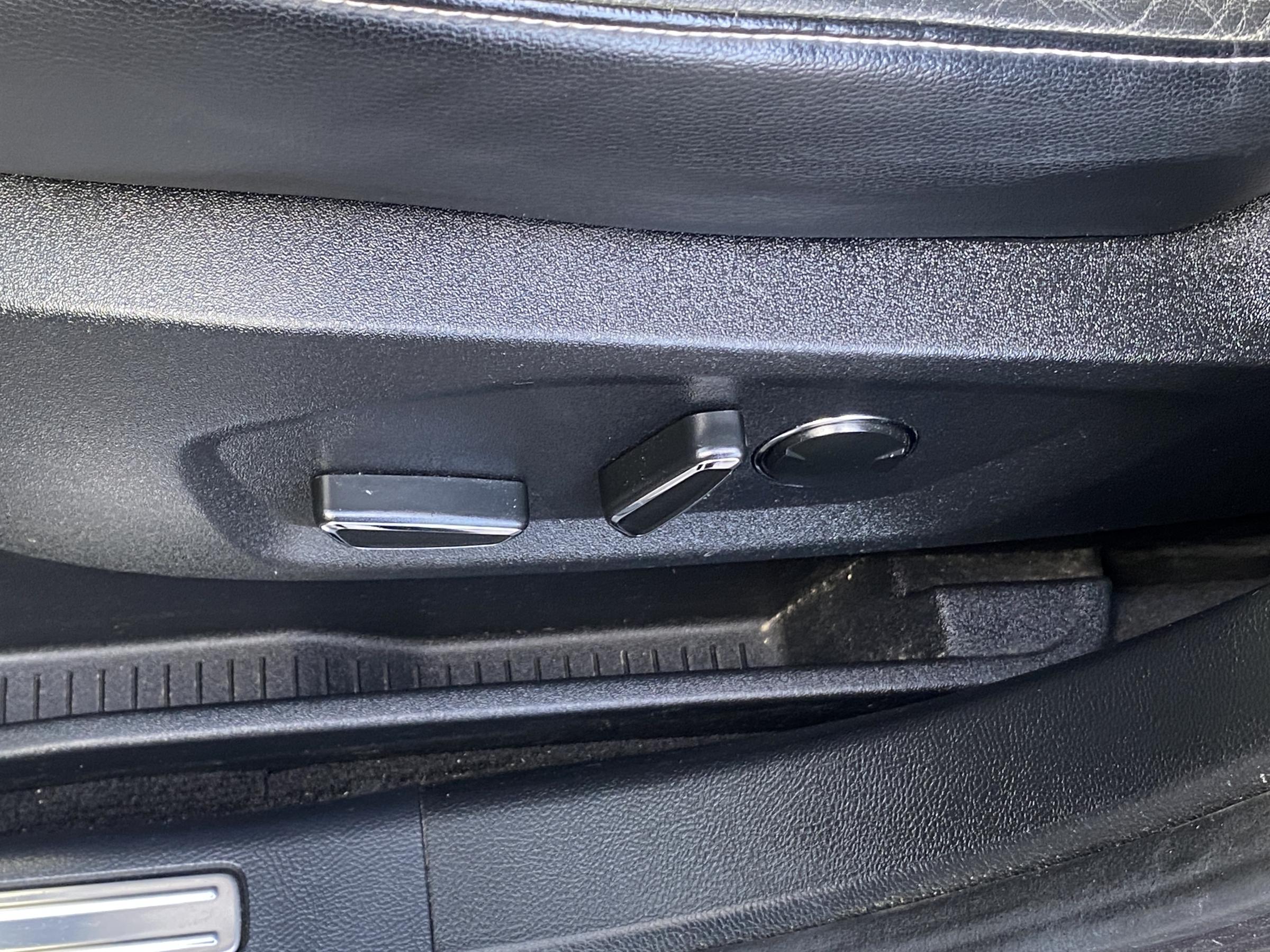 Ford Galaxy, 2016 - pohled č. 13