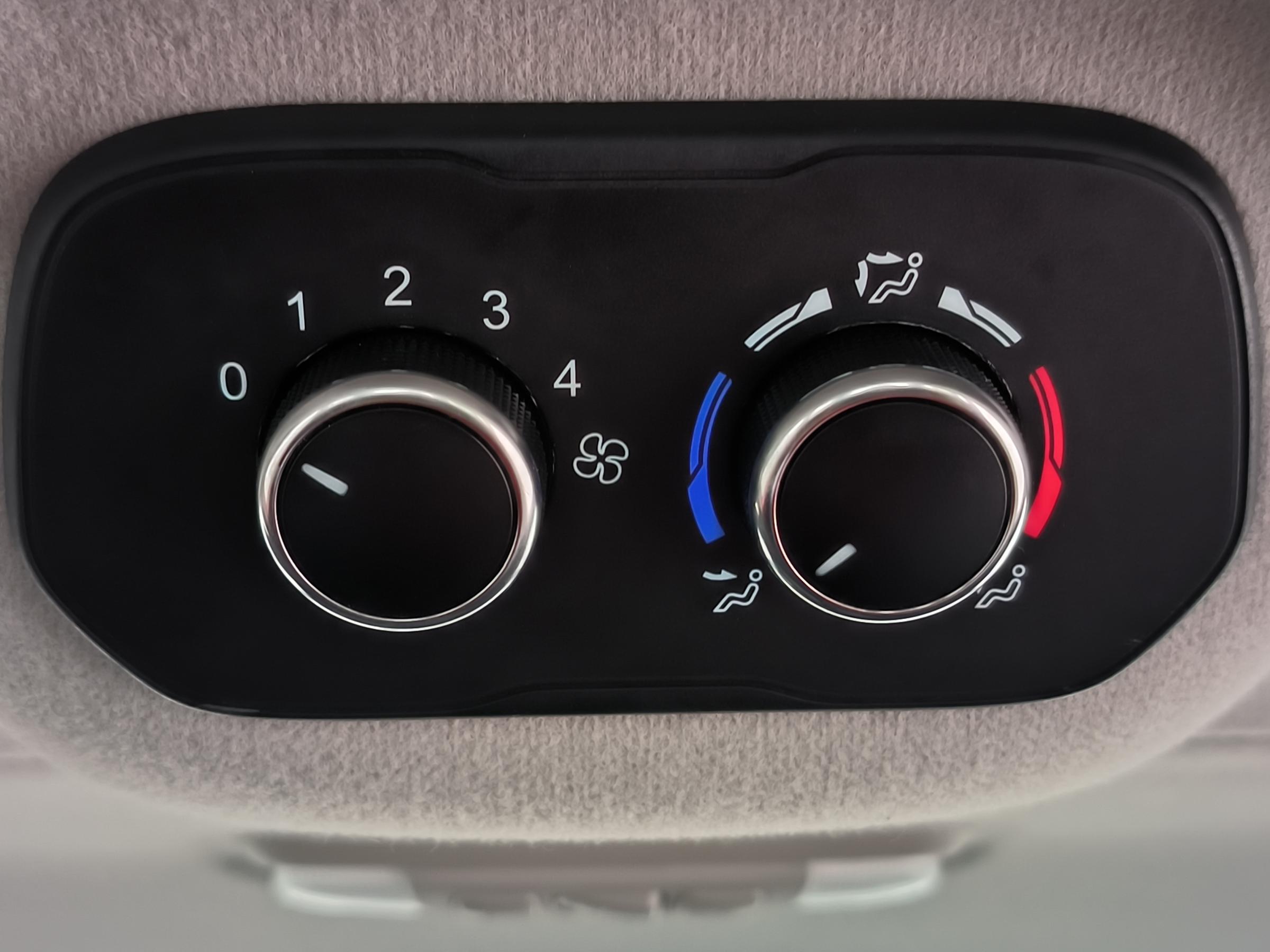 Ford Transit Custom, 2020 - pohled č. 20