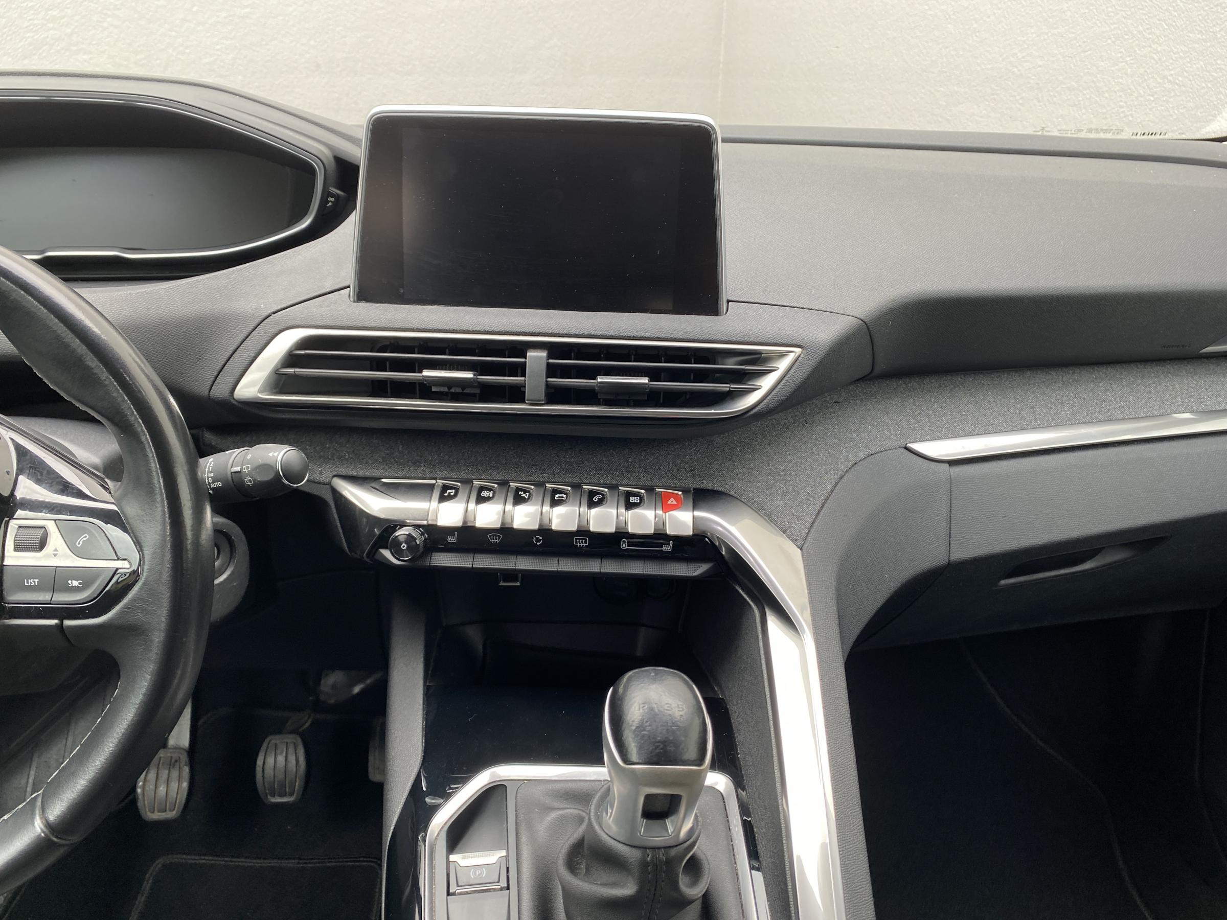 Peugeot 3008, 2017 - pohled č. 12