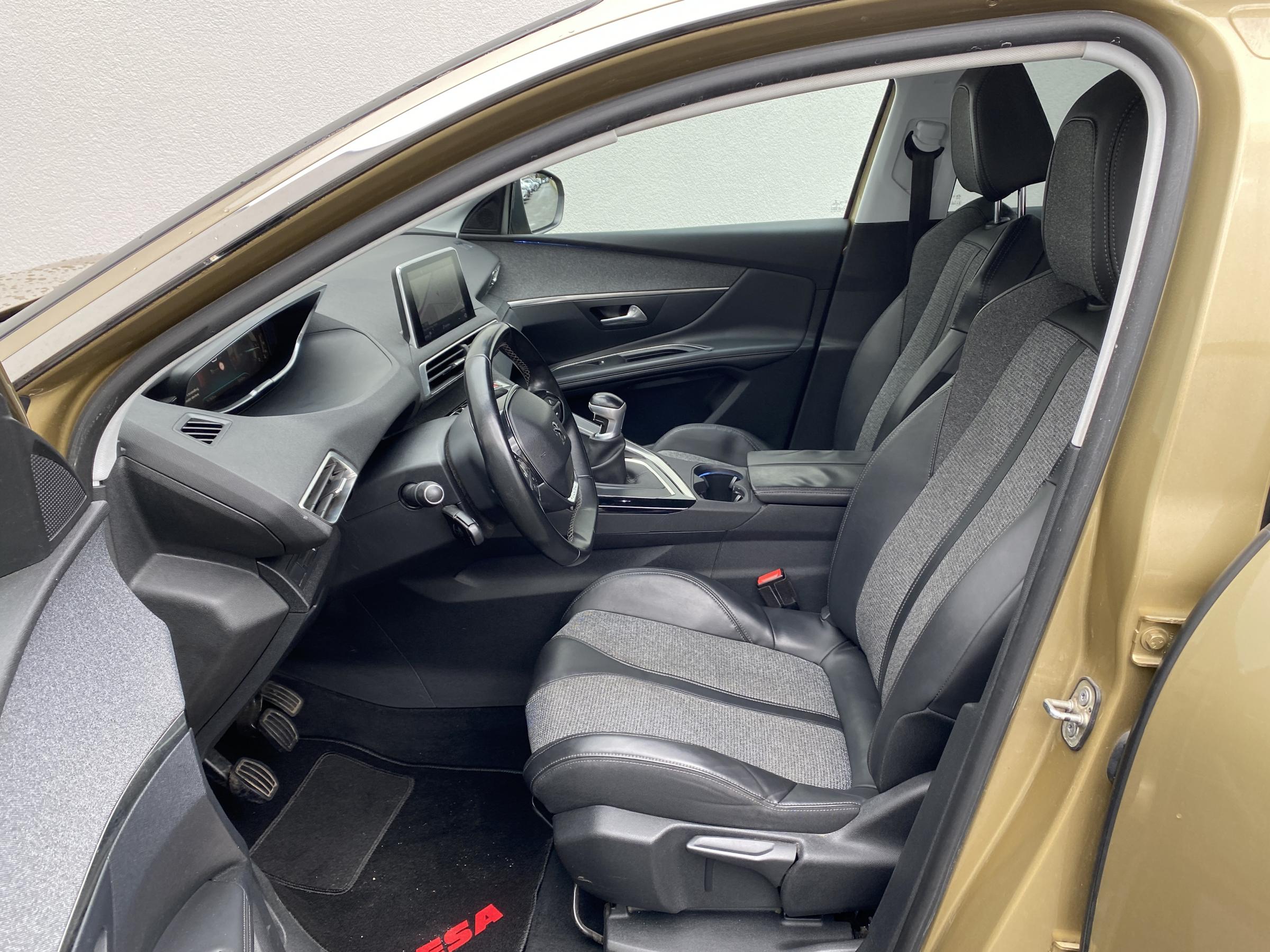 Peugeot 3008, 2017 - pohled č. 9