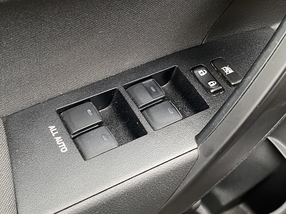 Toyota Corolla 1.6VVT-i 