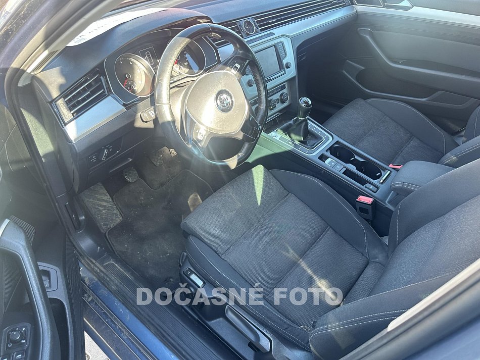 Volkswagen Passat 1.6 TDi 