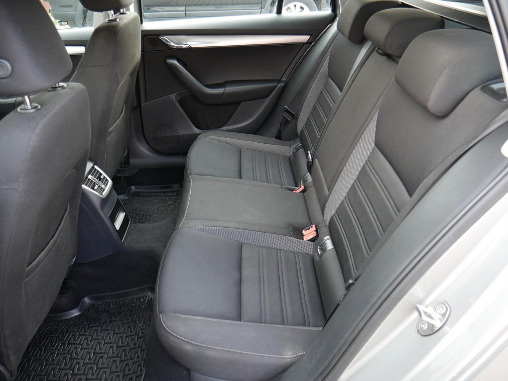 Škoda Octavia III 1.0 TSl Ambition Fresh