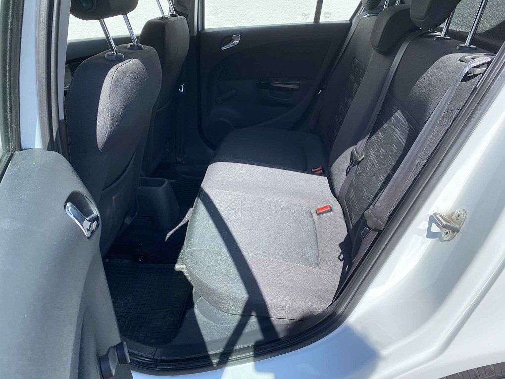 Opel Corsa 1.4i 16v 