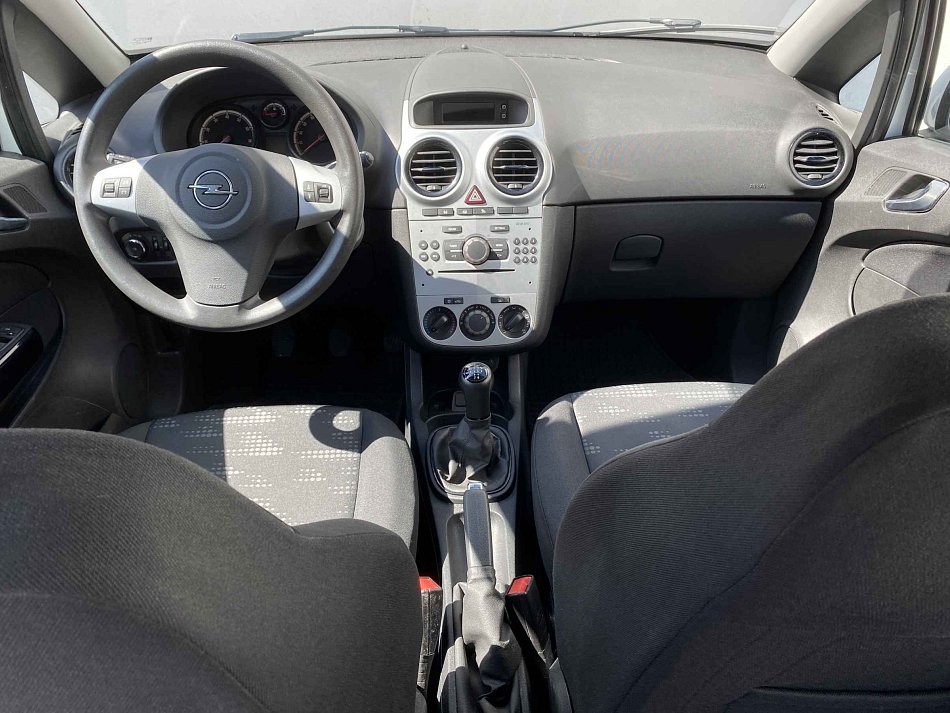 Opel Corsa 1.4i 16v 