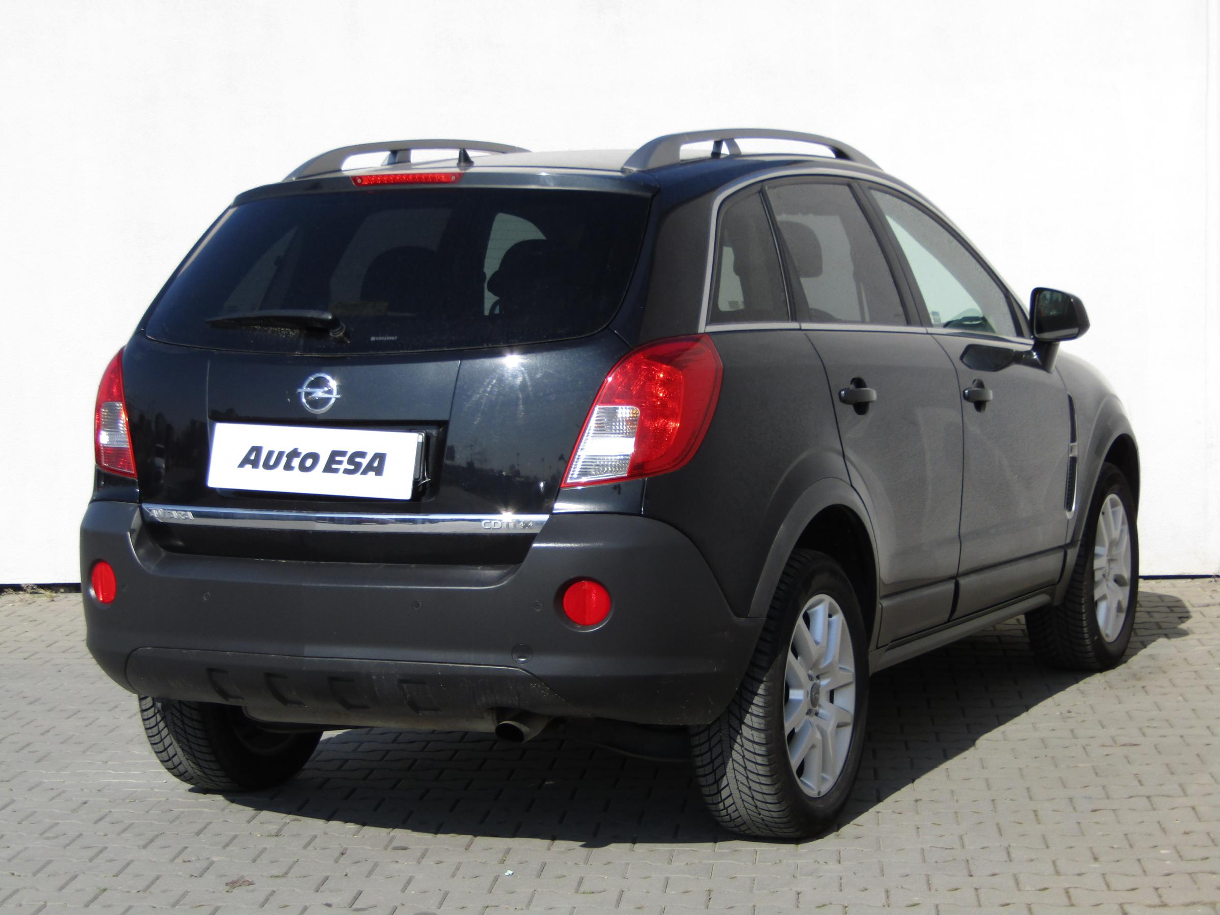 Opel Antara, 2013 - pohled č. 4