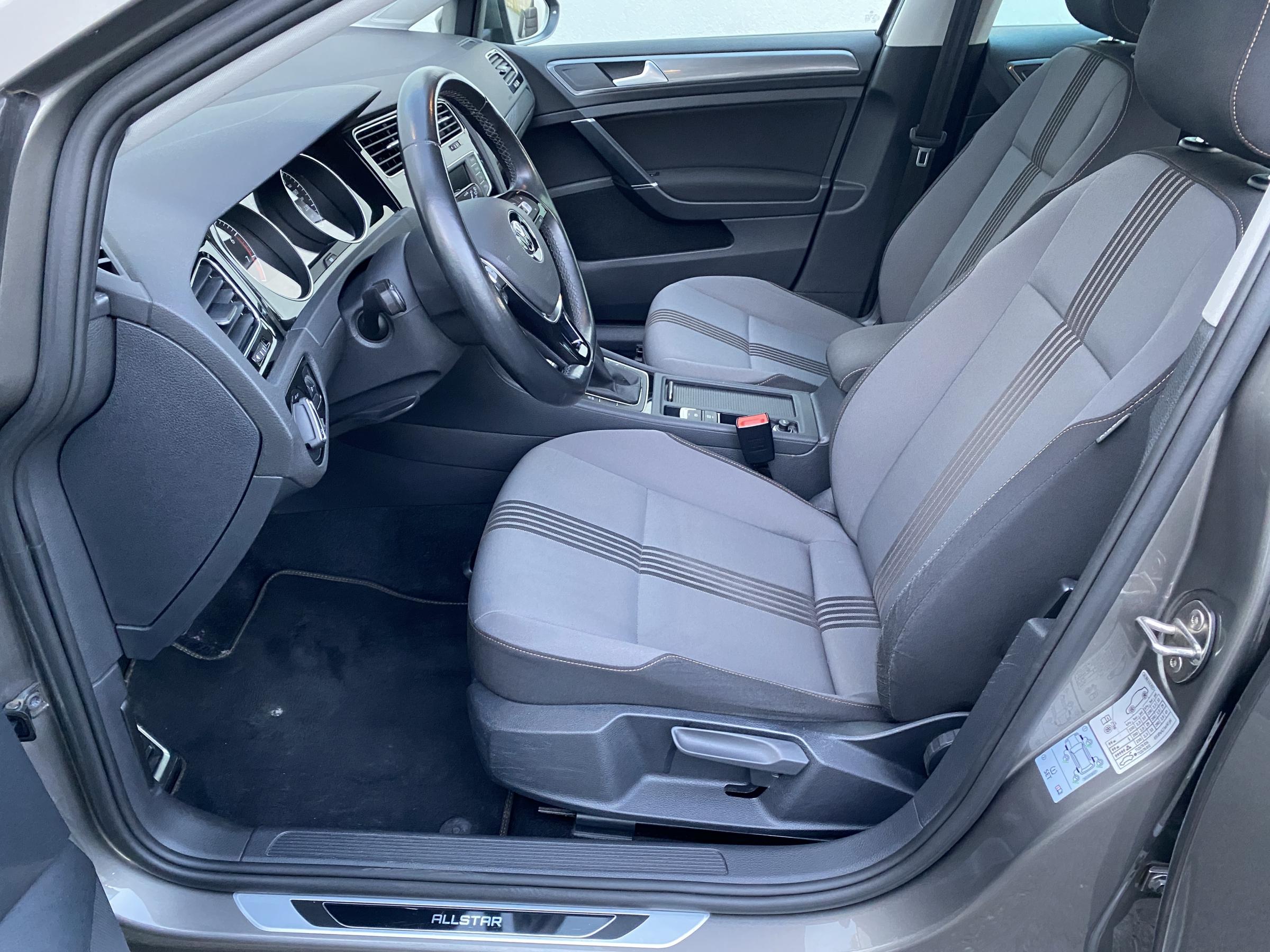 Volkswagen Golf, 2016 - pohled č. 9