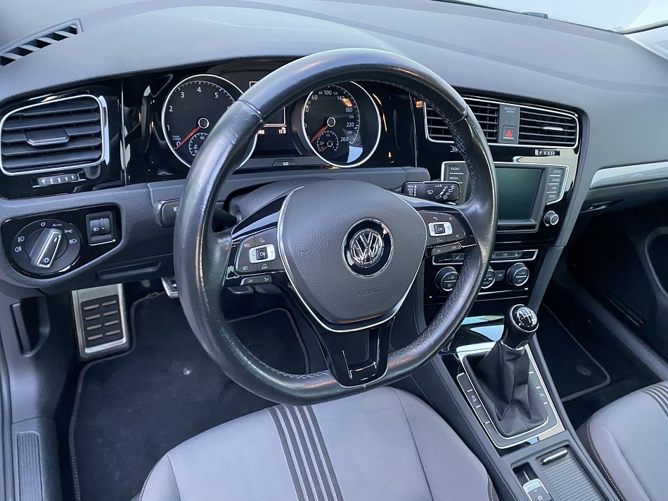 Volkswagen Golf 1.2 TSi Allstar