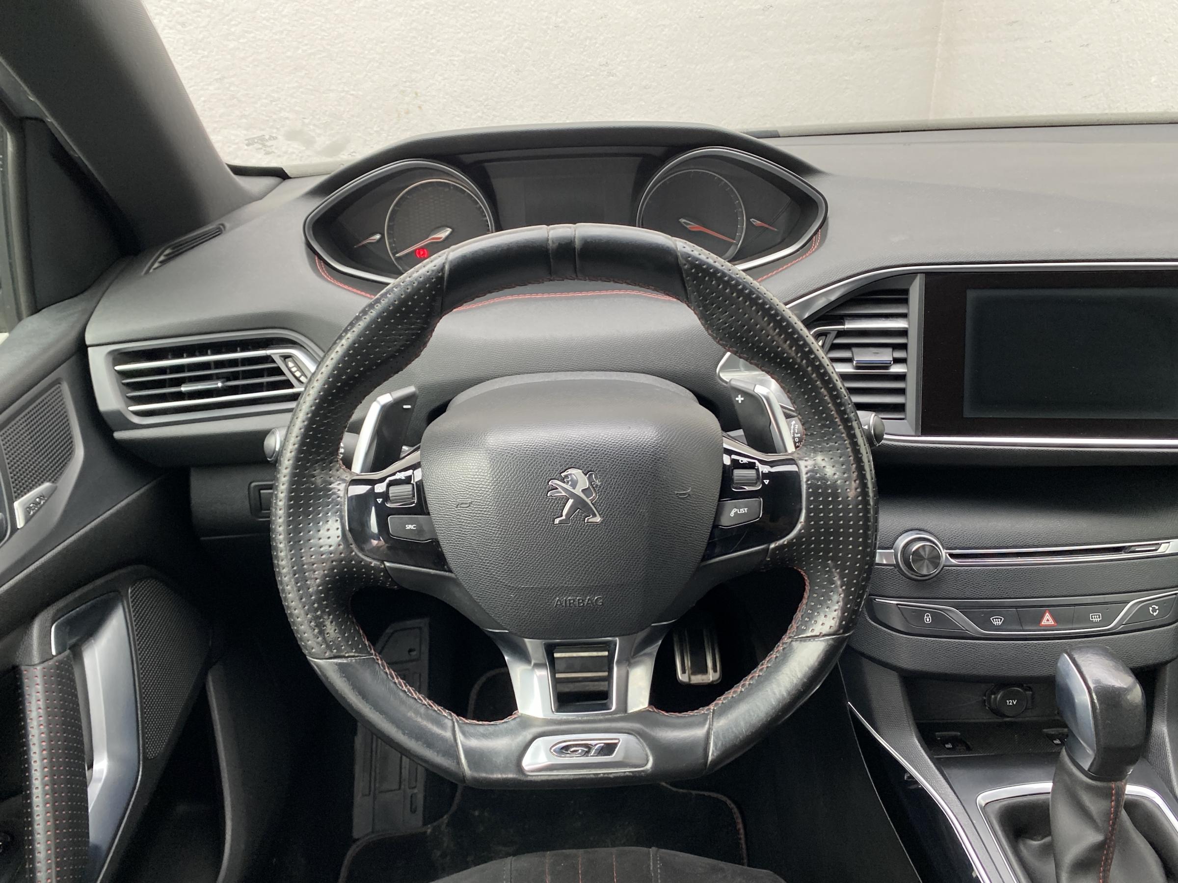 Peugeot 308, 2016 - pohled č. 11