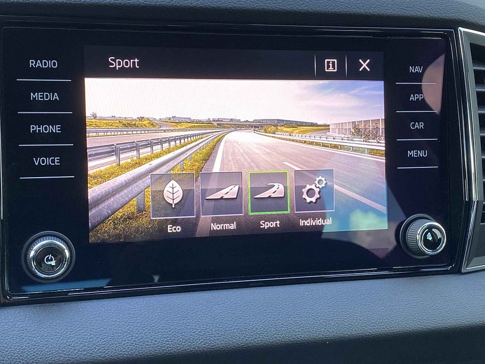 Škoda Karoq 1.5 TSi Style