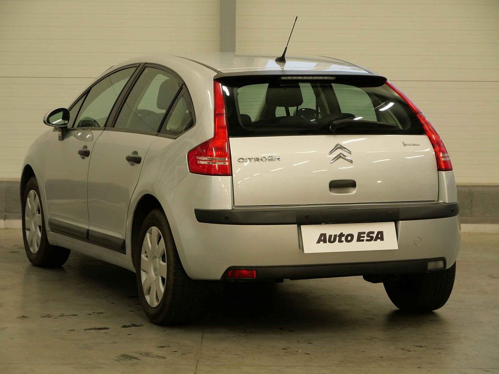 Citroën C4 1.6i 