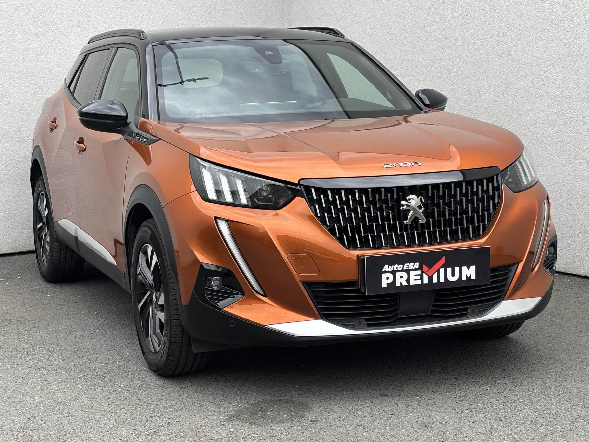 Peugeot 2008, 2020 - celkový pohled