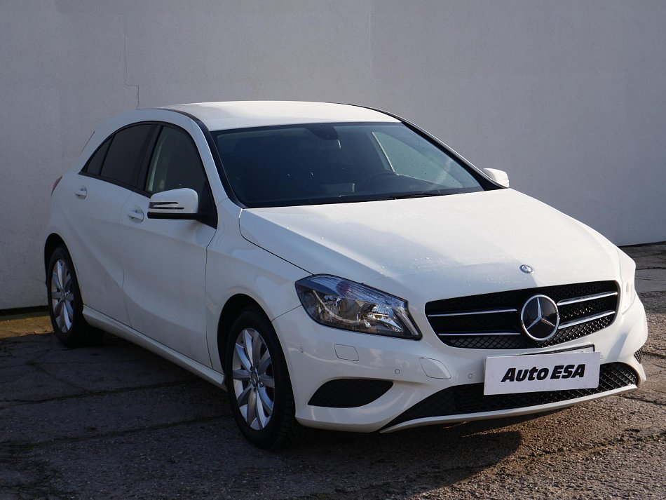 Mercedes-Benz Třída A 1.6i  A180