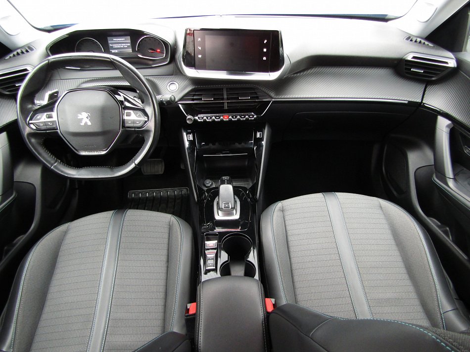 Peugeot 2008 1.2 PT Allure