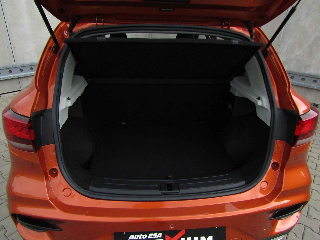 MG ZS 1.5 DVVT 