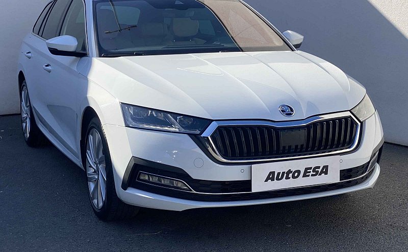 Škoda Octavia IV 1.5 TSi Style