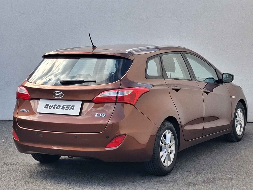 Hyundai I30 1.6i 