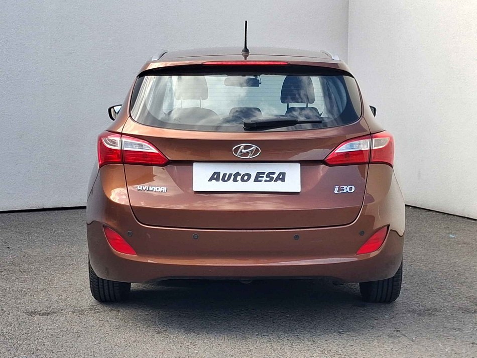 Hyundai I30 1.6i 