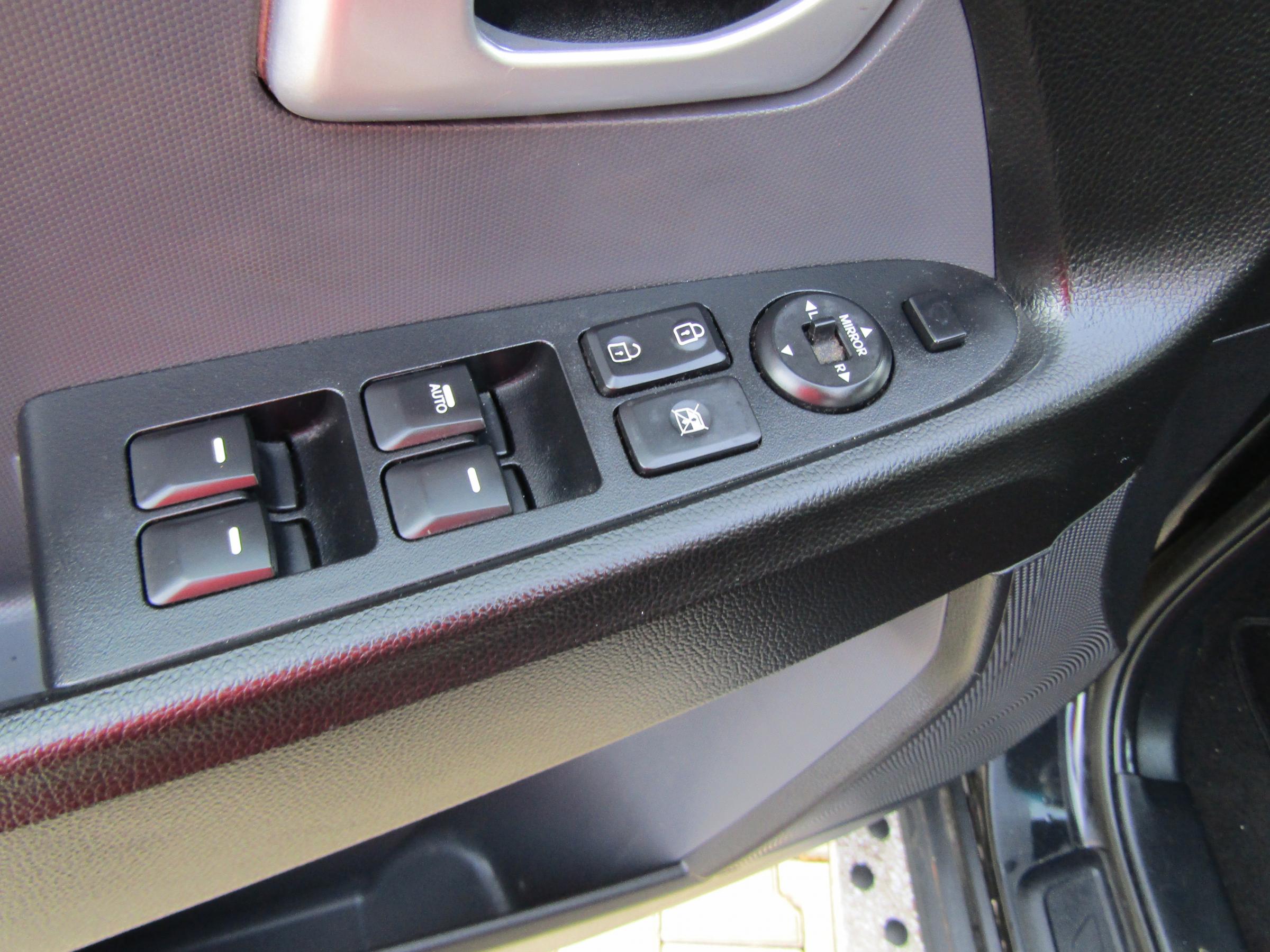 Kia Sportage, 2012 - pohled č. 11