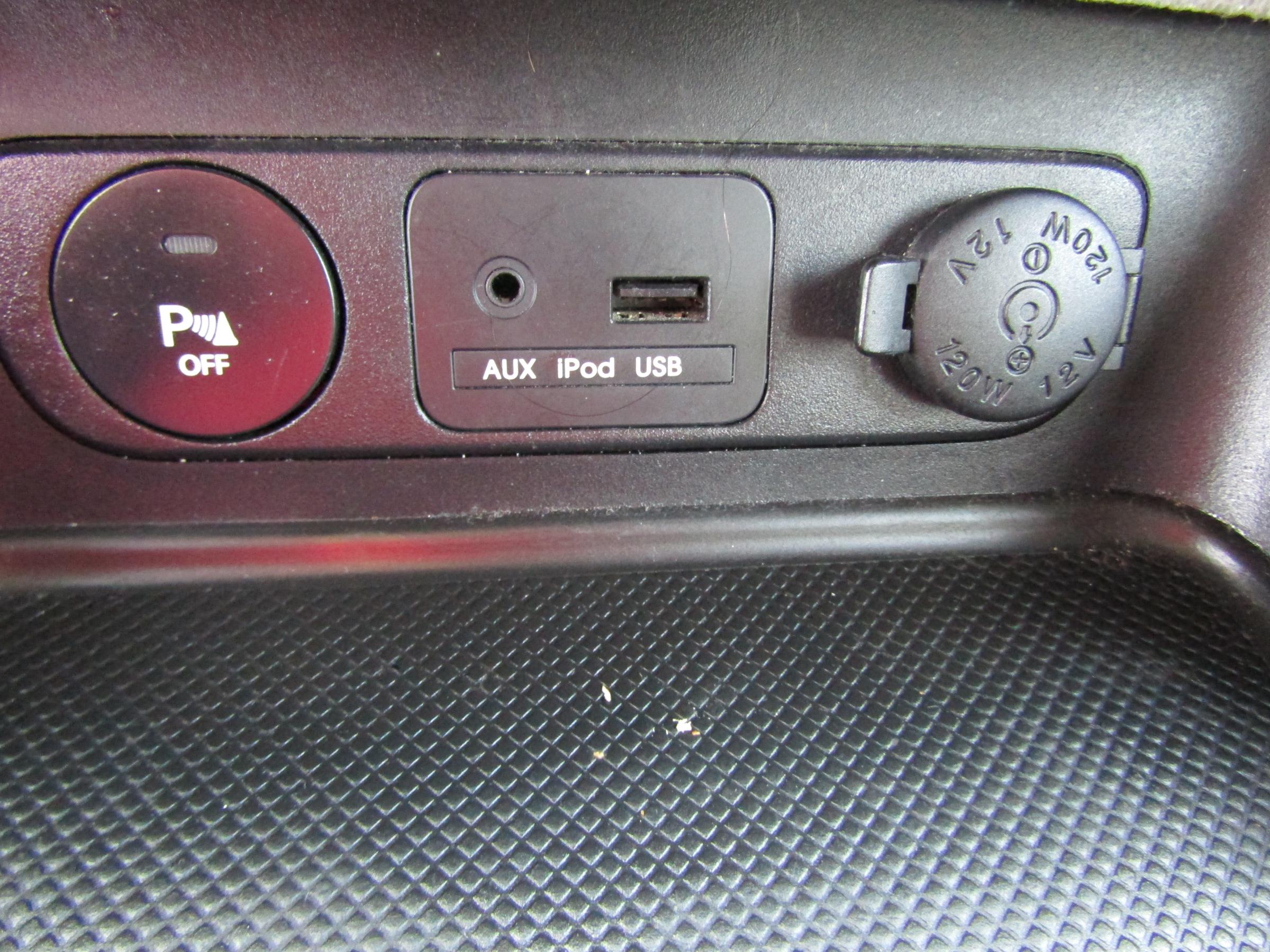 Kia Sportage, 2012 - pohled č. 12