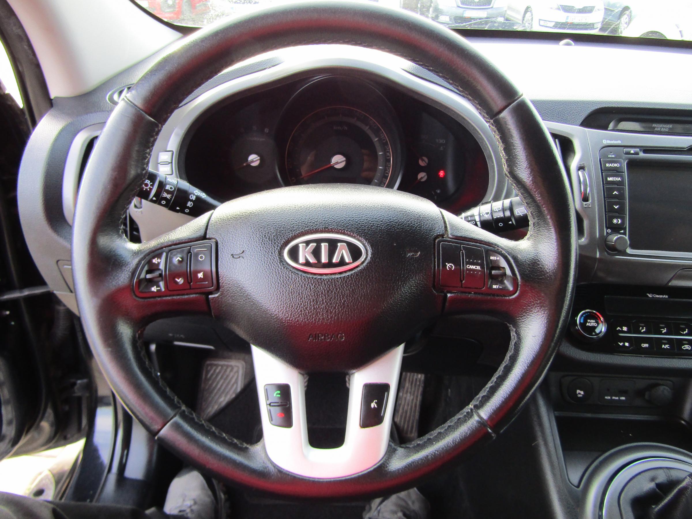 Kia Sportage, 2012 - pohled č. 16