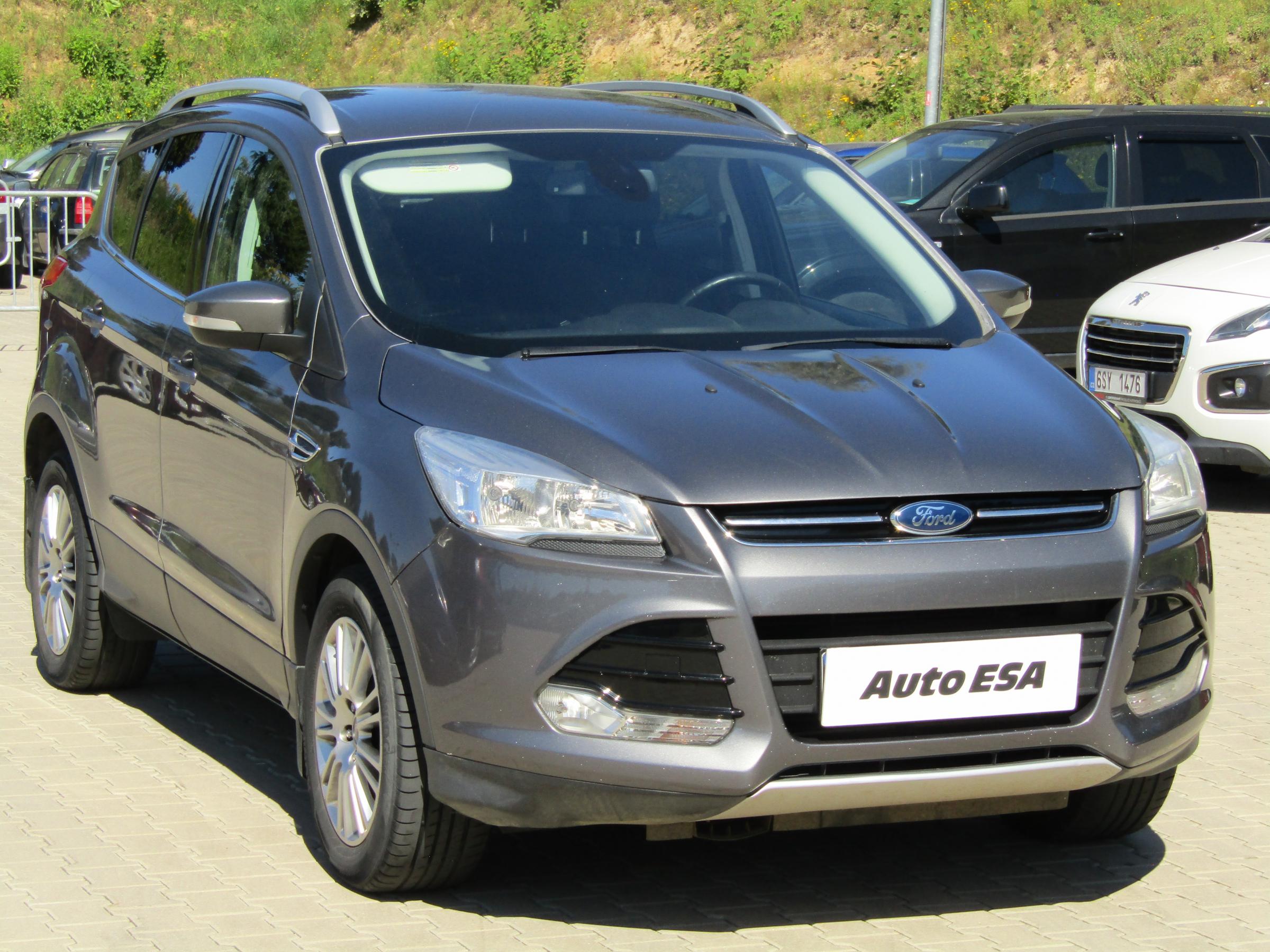Ford Kuga, 2014 - celkový pohled