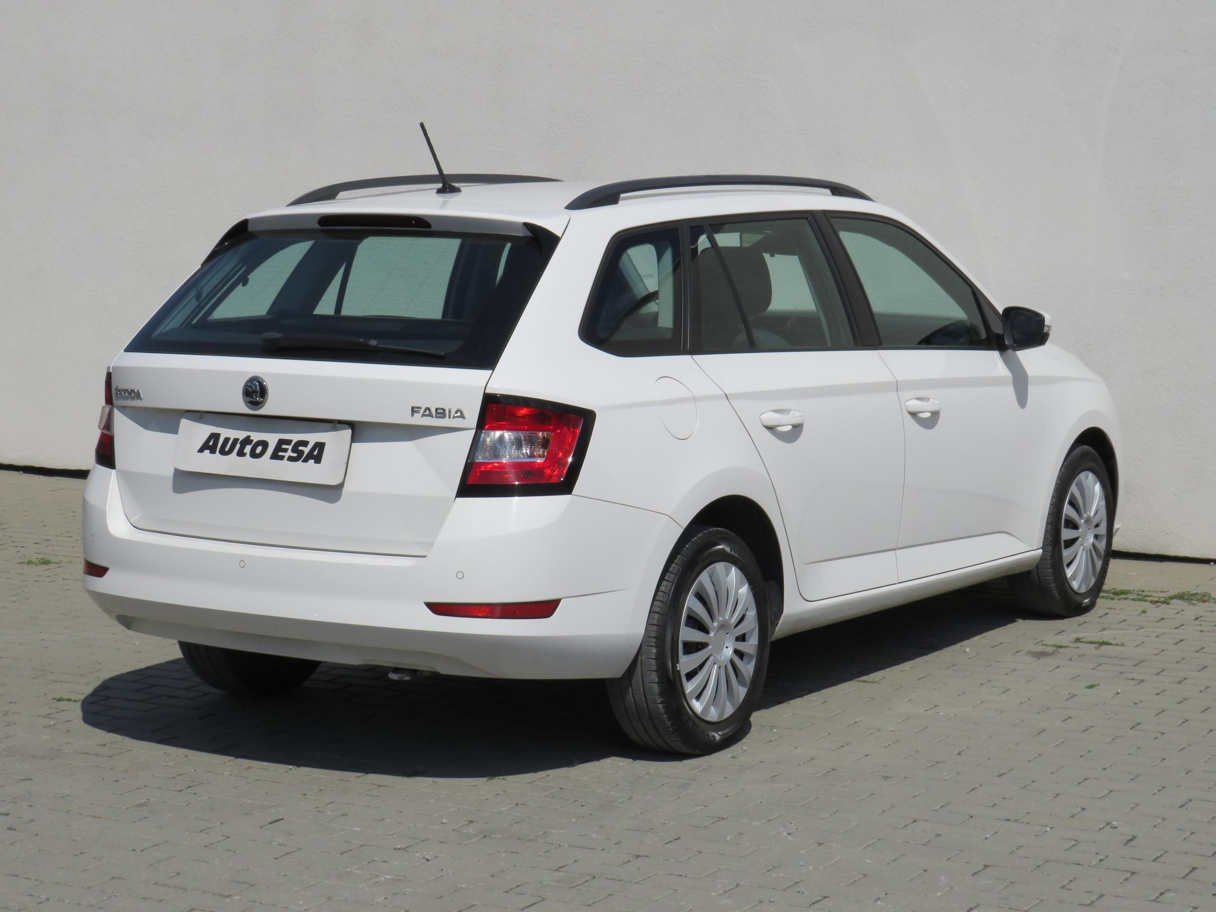 Škoda Fabia III, 2019 - pohled č. 4