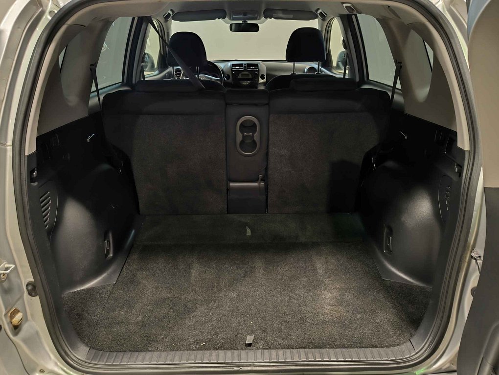 Toyota RAV4 2.0i  4x4