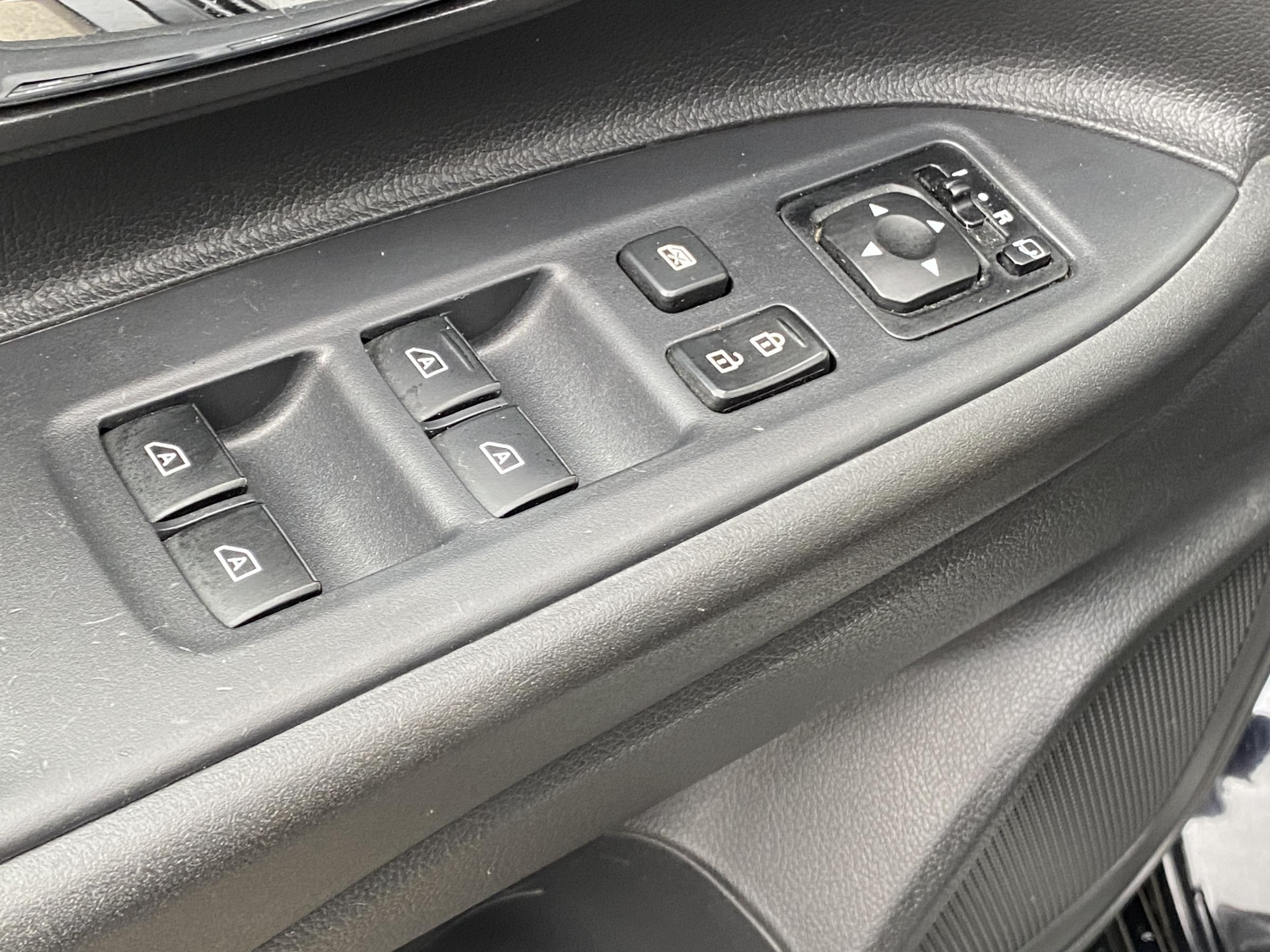 Mitsubishi Outlander, 2019 - pohled č. 11