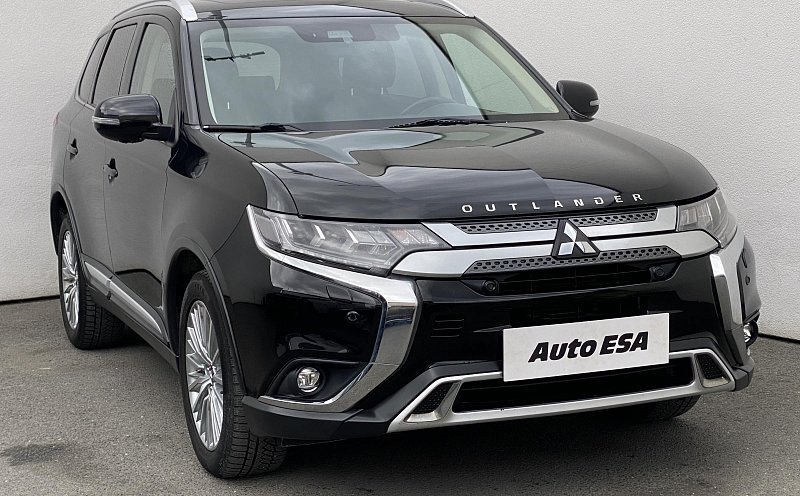 Mitsubishi Outlander 2.0 MIVEC Instyle AWD
