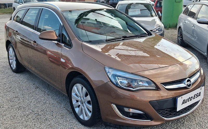 Opel Astra 1.6CDTi 