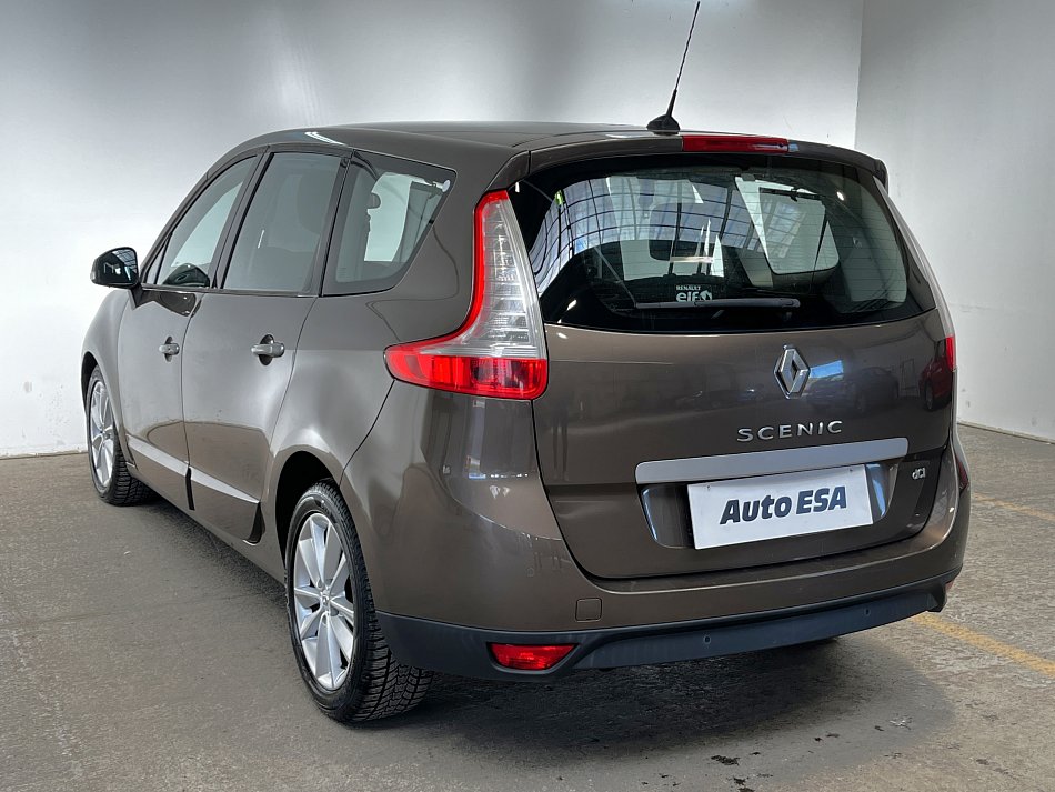 Renault Grand Scénic 2.0 dCi  7míst