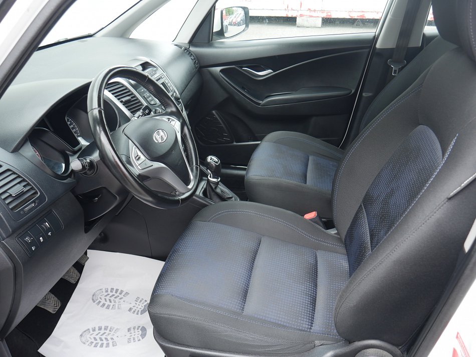 Hyundai Ix20 1.4i 