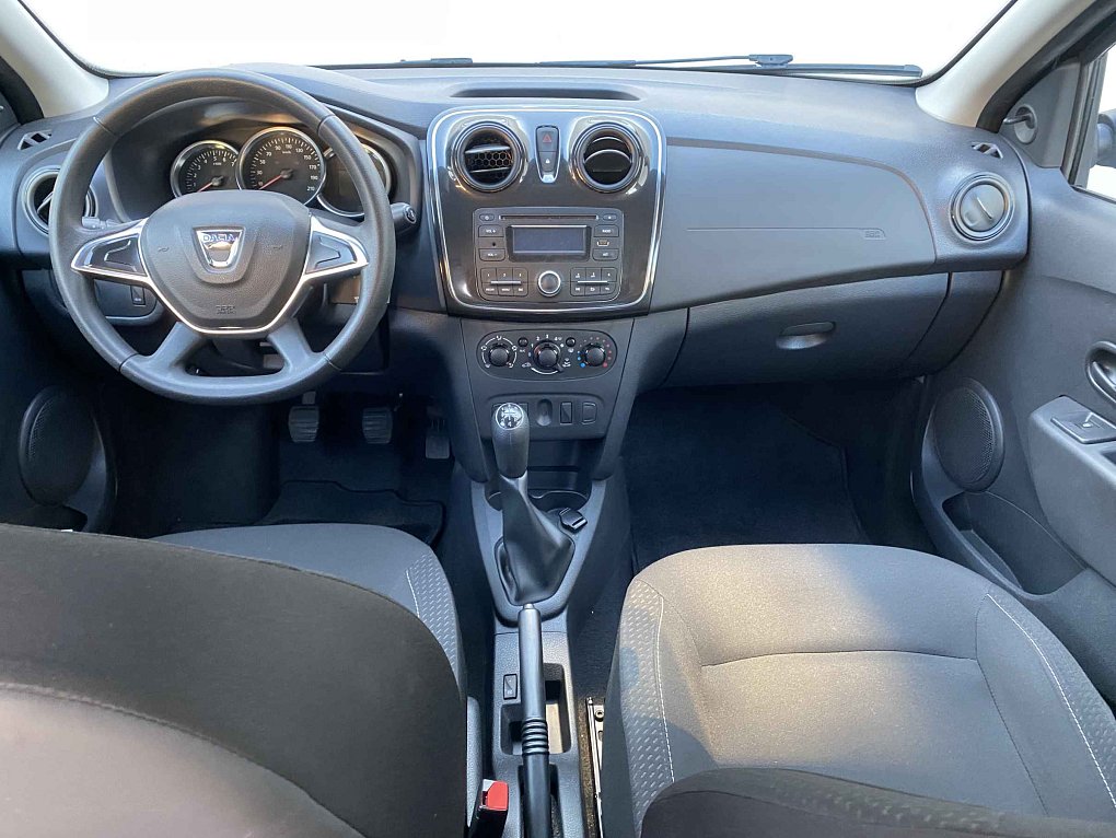 Dacia Logan 1.0 Essential
