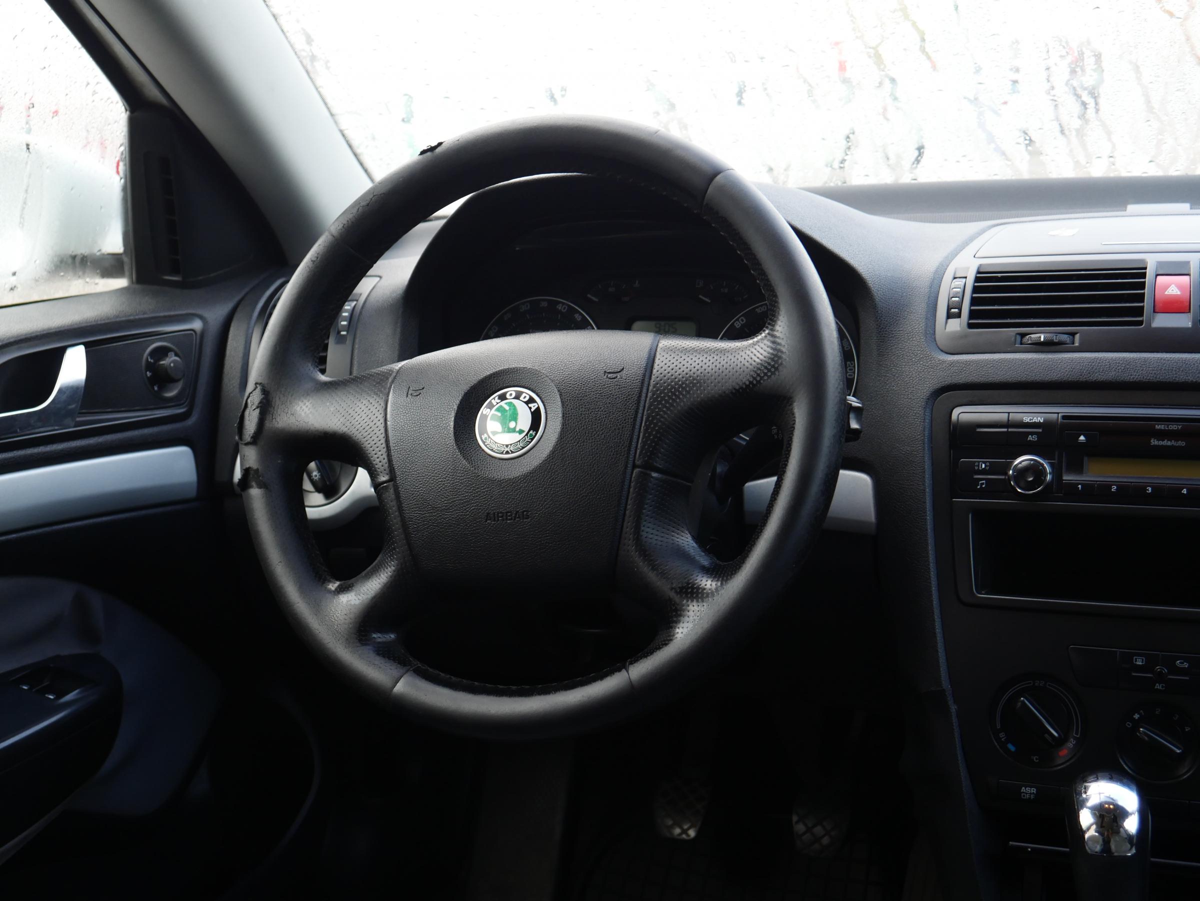 Škoda Octavia II, 2008 - pohled č. 13