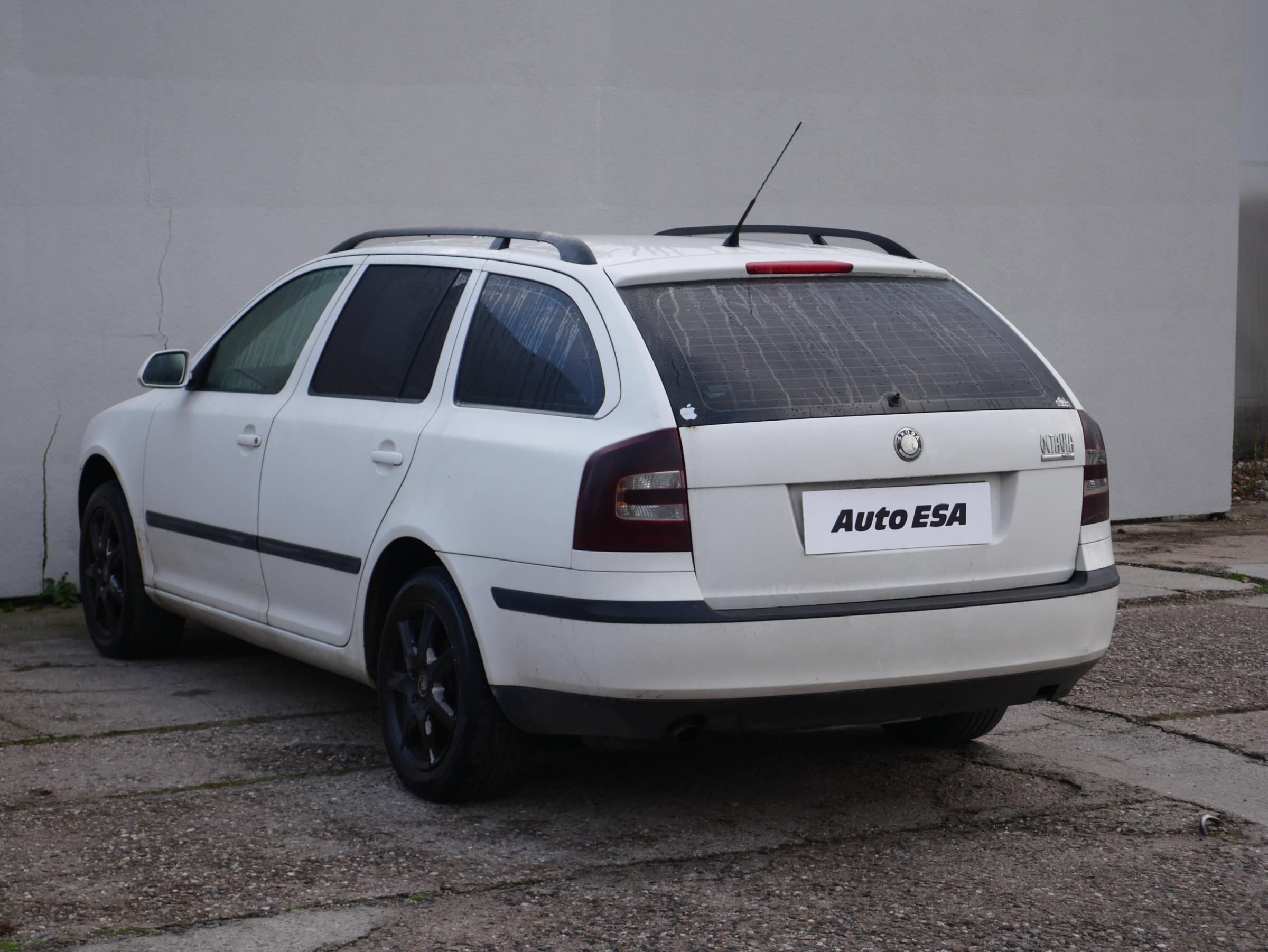 Škoda Octavia II, 2008 - pohled č. 4
