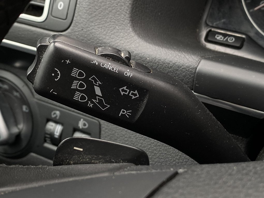 Volkswagen Touran 1.6 TDi Highline