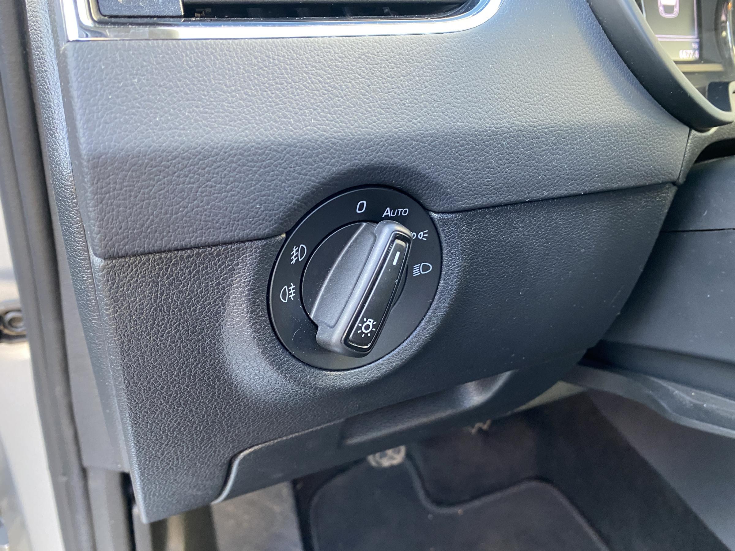 Škoda Octavia III, 2017 - pohled č. 15