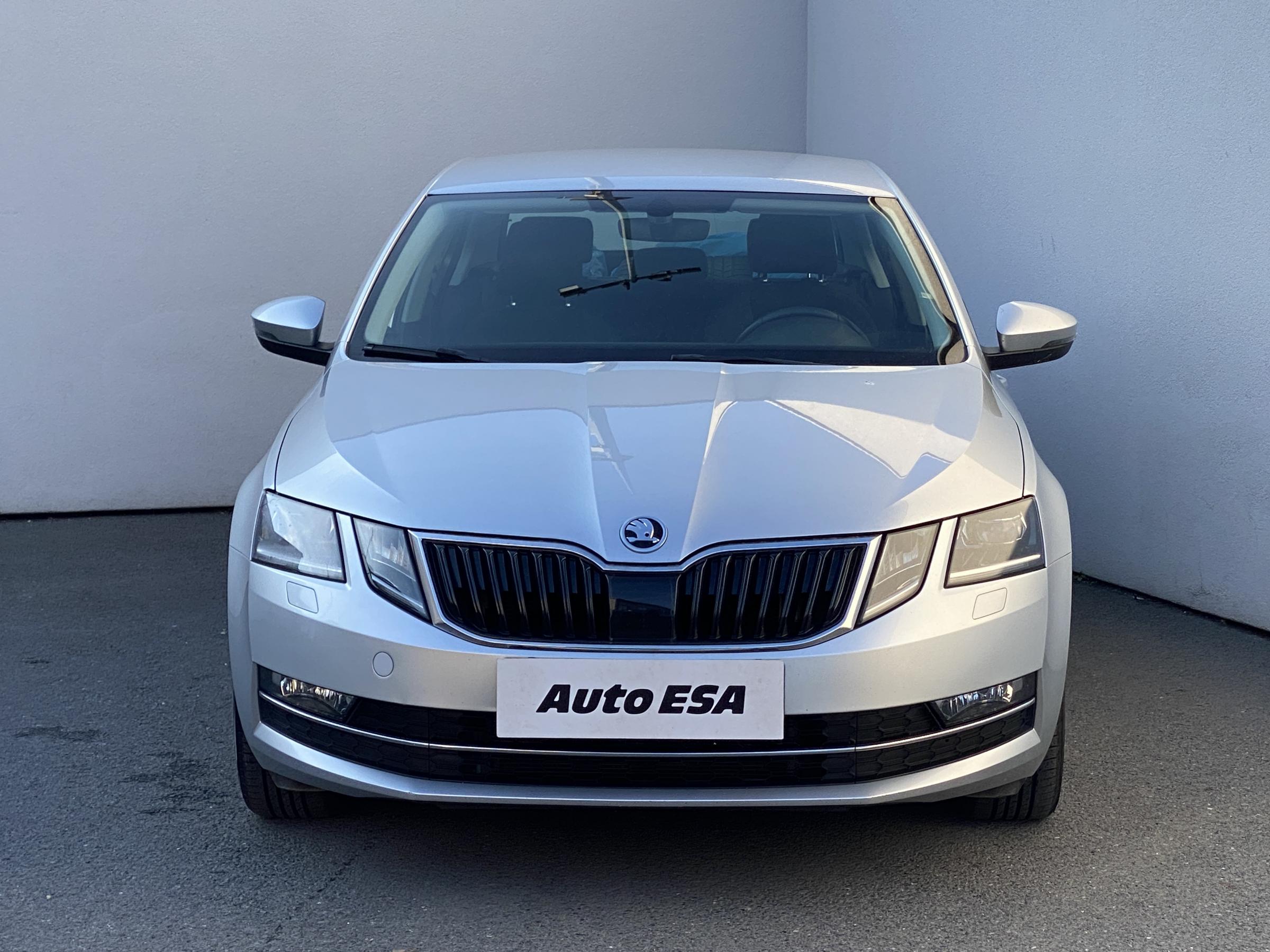 Škoda Octavia III, 2017 - pohled č. 2