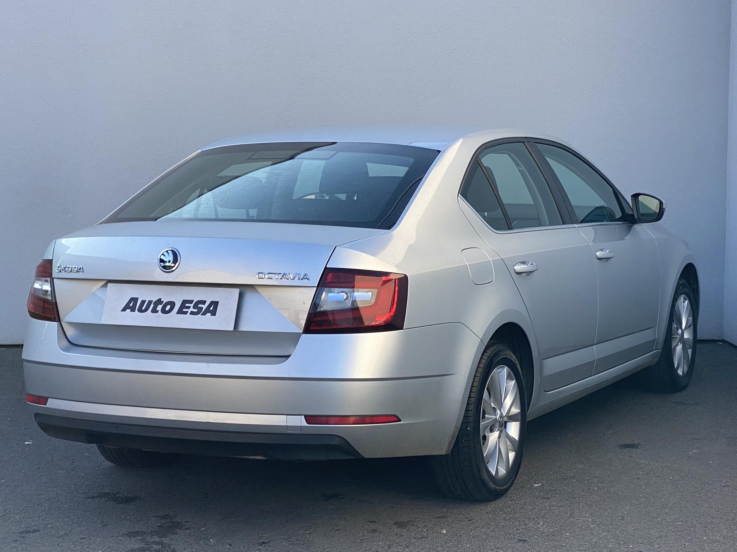 Škoda Octavia III, 2017 - pohled č. 4