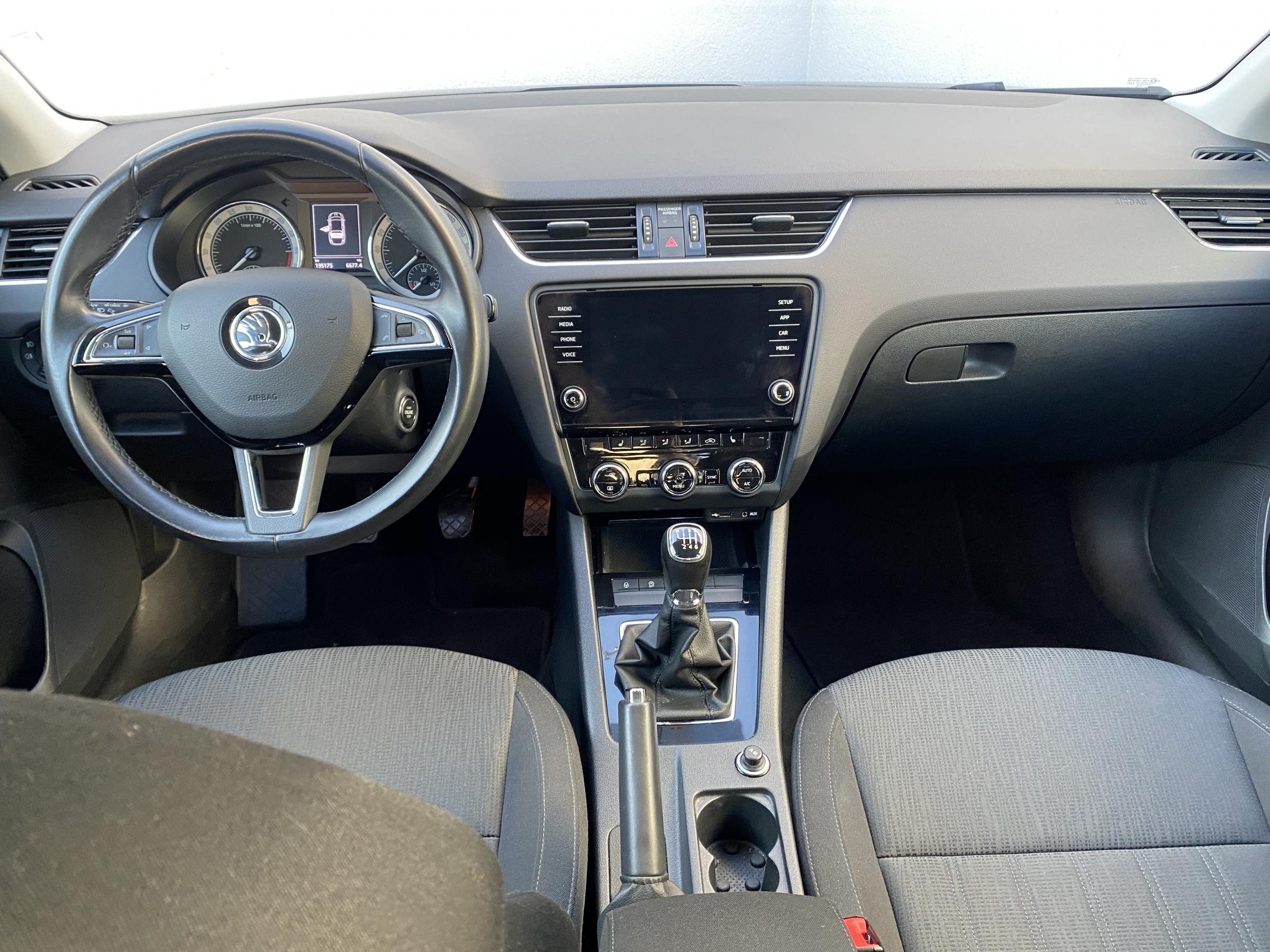 Škoda Octavia III, 2017 - pohled č. 8