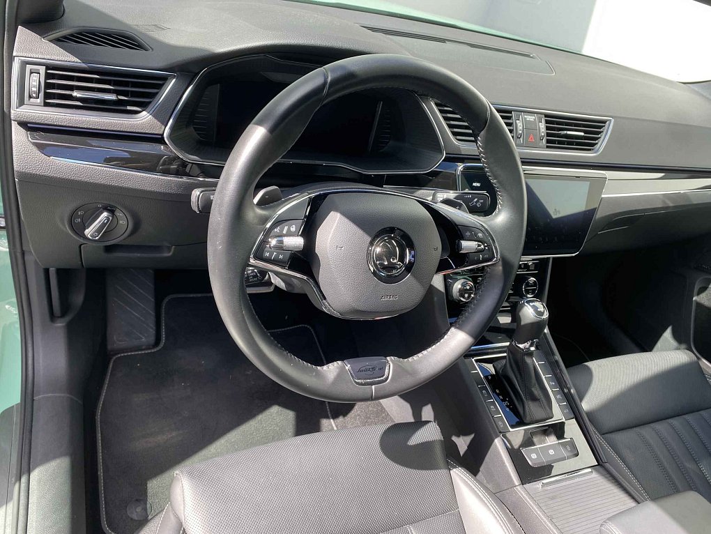 Škoda Superb III 2.0TSi L&K 4x4