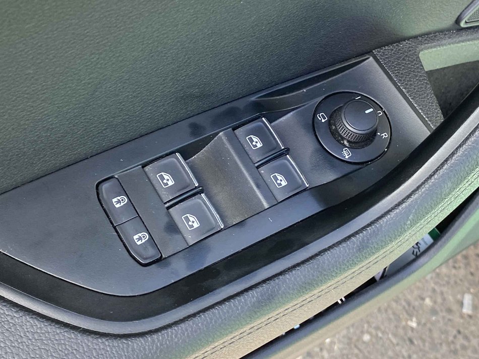 Škoda Superb III 2.0TSi L&K 4x4