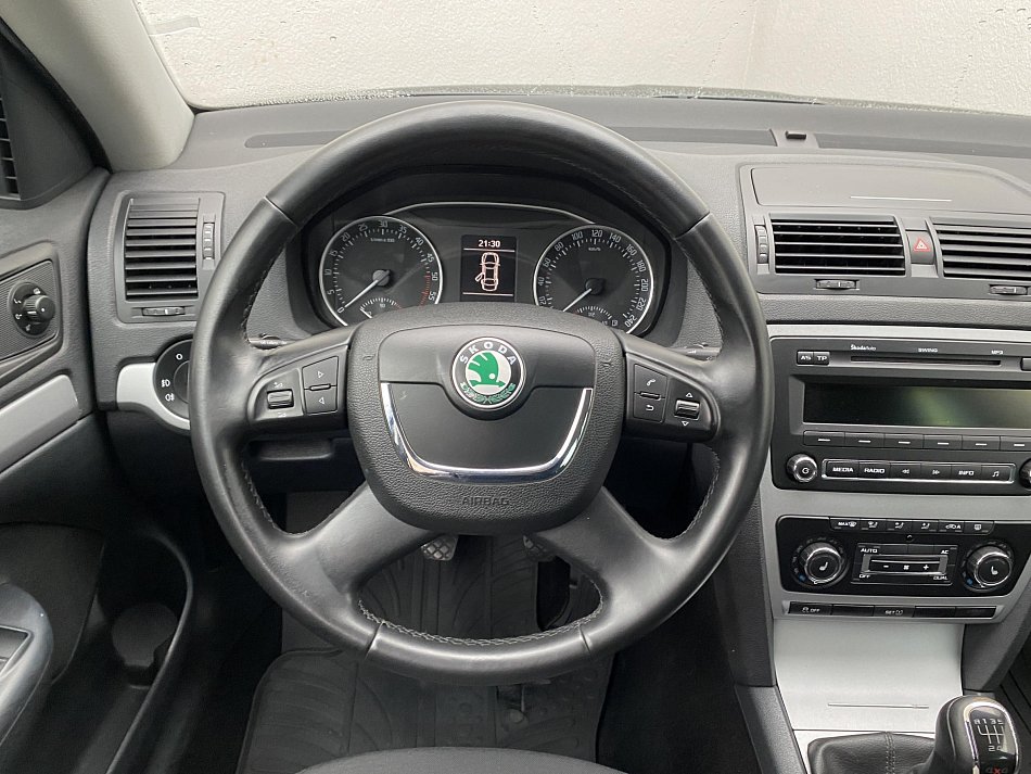 Škoda Octavia II 1.6 TDi Ambiente