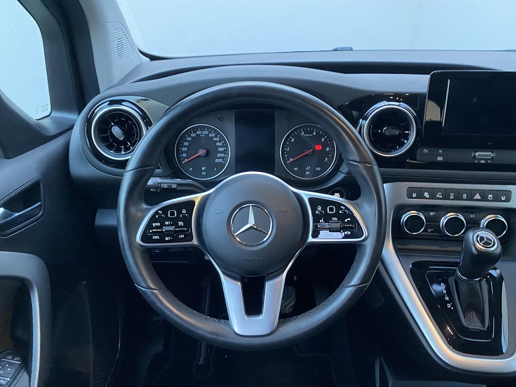 Mercedes-Benz T-Class 1.3i  T-180